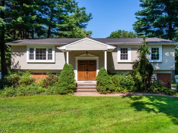 14 Winding Way, Parsippany-Troy Hills Twp., NJ 07054
