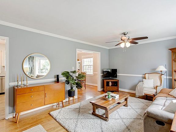 4th image of 1609 Westbury Dr