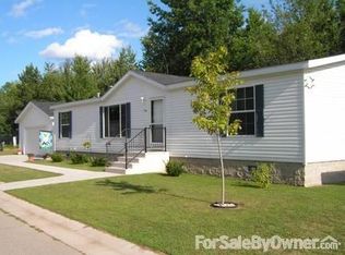 734 S Woodside Ct, Peshtigo, WI 54157