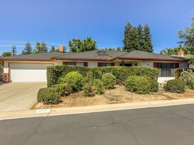 6384 N 6th St, Fresno, CA, 93710