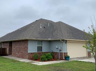 11204 Coachmans Rd, Yukon, OK 73099