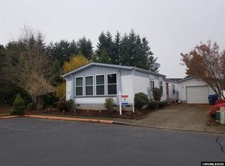 2121 Pippin Loop NE, Salem, OR 97305
