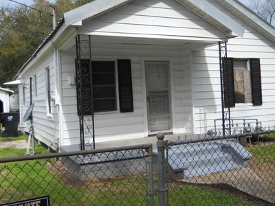 509 Saint Peter St, Jeanerette, LA, 70544