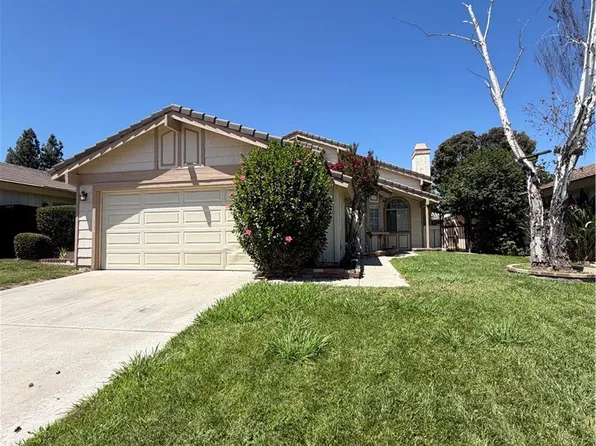 30612 Hollyberry Ln, Temecula, CA 92591