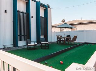 2735 Hornblend St, San Diego, CA 92109