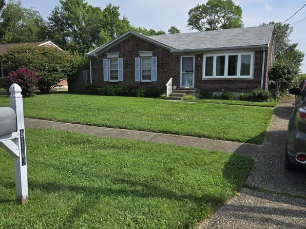 9107 Cedarwood Dr, Pewee Valley, KY 40056