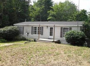 170 Rowell Rd W, Brentwood, NH 03833