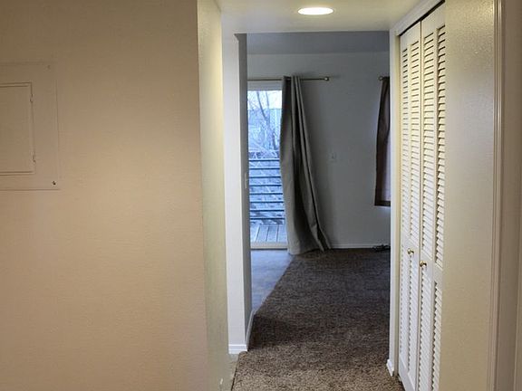 2nd image of 2529 Ferndale Ln APT 204