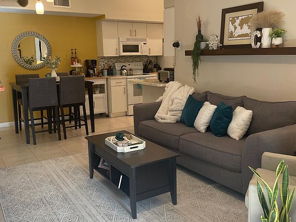 2nd image of 3231 Sabal Palm Mnr APT 206