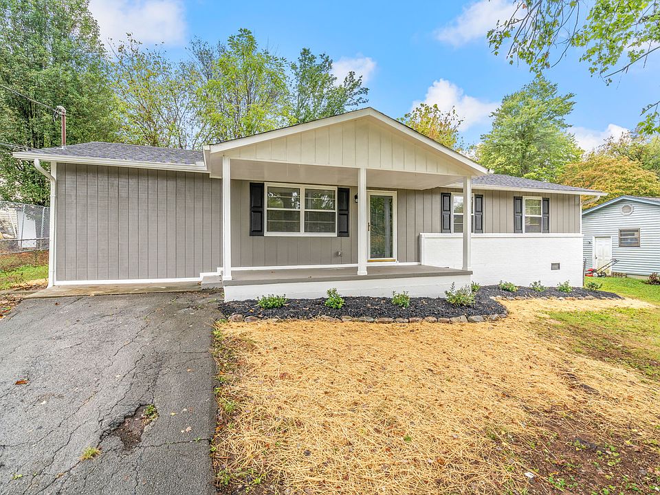 1st image of 728 Birchbrook Dr