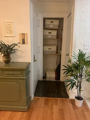 Rented by Space Link Realty | media 21