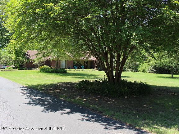 4th image of 4711 Apple Creek Dr