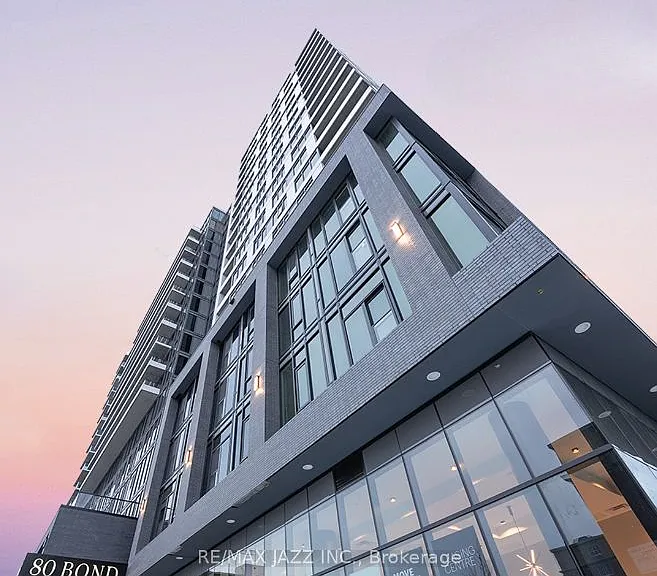 80 Bond St E #1220 — Photo 1
