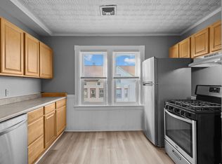 55 Potter St FLOOR 3, Pawtucket, RI 02860