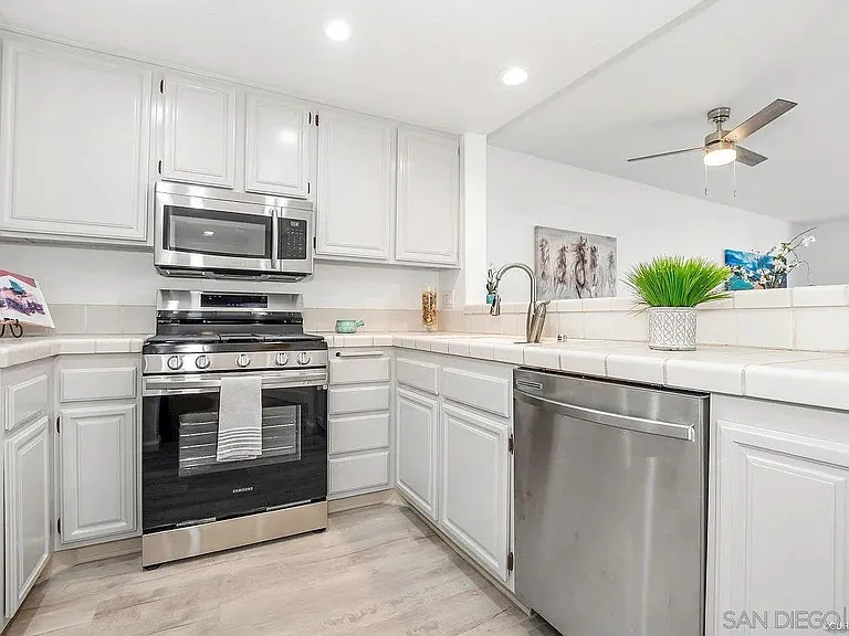 9965 Scripps Westview Way #33 — Photo 12