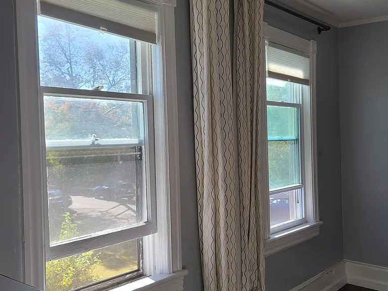 219 Virginia Ave #B — Photo 6