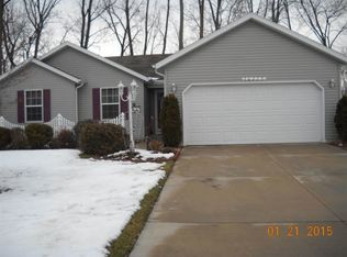 30279 Wynd Tree Blvd, Elkhart, IN 46516
