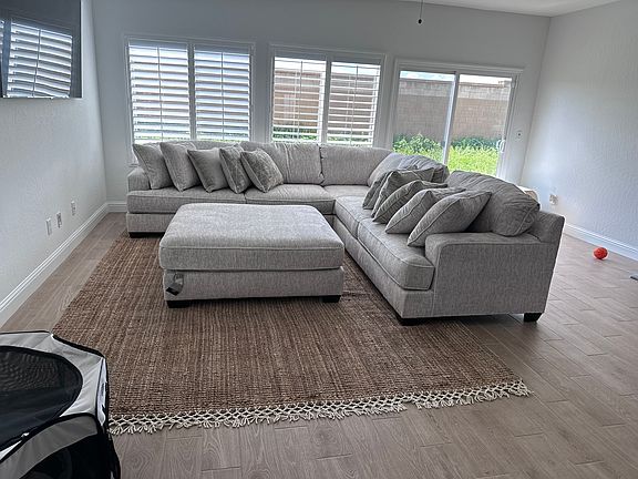 5th image of 2573 W Claridge Way