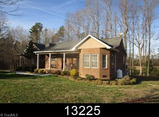 6036 Auman Farm Rd, Seagrove, NC 27341