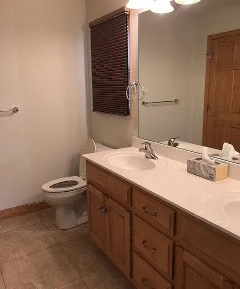 2916 Cronin Dr — Photo 7