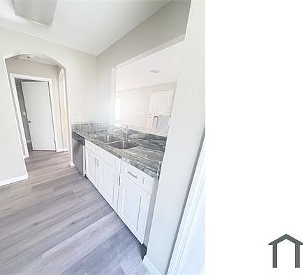 3rd image of 4104 Gradstone Pl