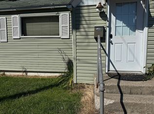 125 W Logan St, Coloma, MI 49038