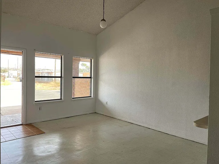 7214 Dale Rd #2 — Photo 15