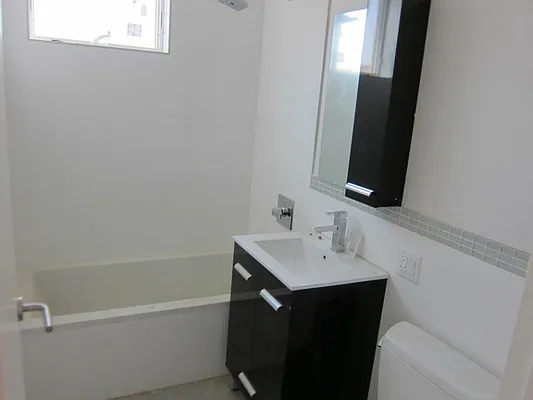 Rented by Duscany Financial Group | media 13