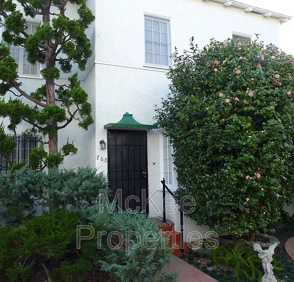 768 D Ave — Photo 1