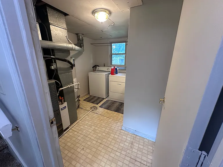 9257 N Temple Ave — Photo 12