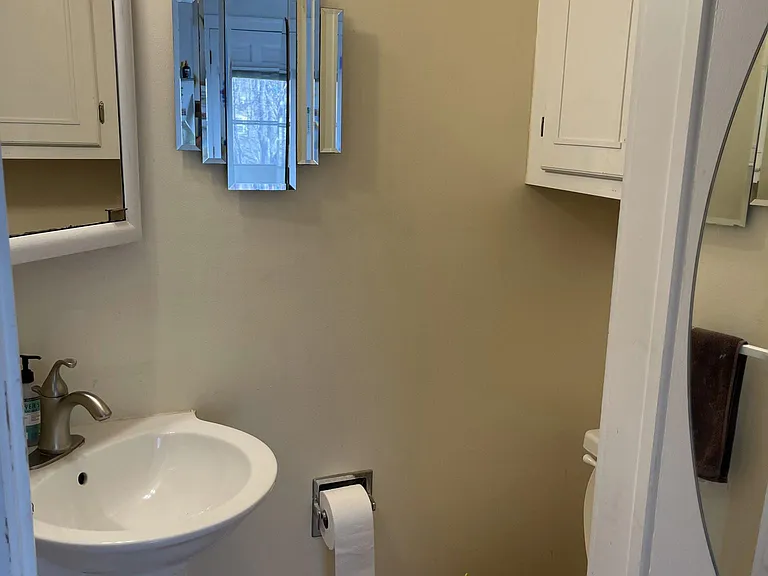 1008 W Huron St — Photo 7