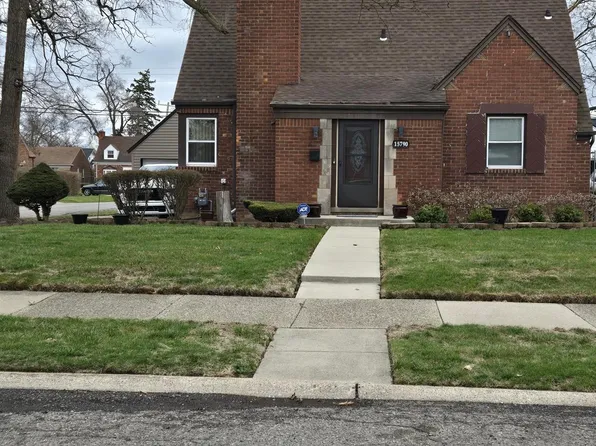 15790 Lindsay St, Detroit, MI 48227