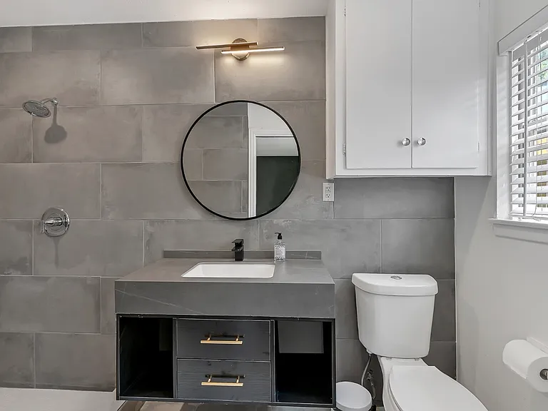 5415 Carew St — Photo 12