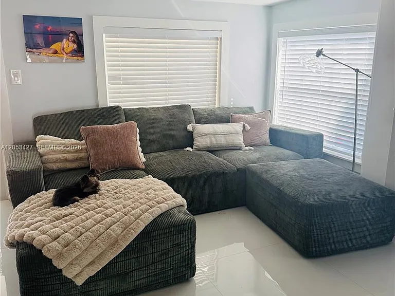1701 SW 72nd Ct — Photo 10