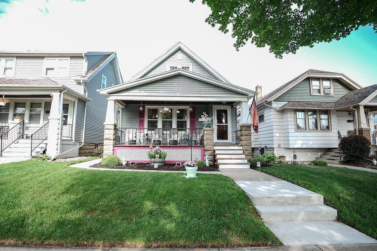 2117 South 71st STREET, West Allis, WI 53219 Zillow