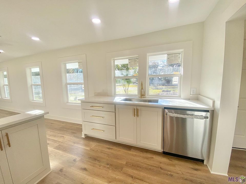 30215 Walker North Rd, Walker, LA 70785 Zillow