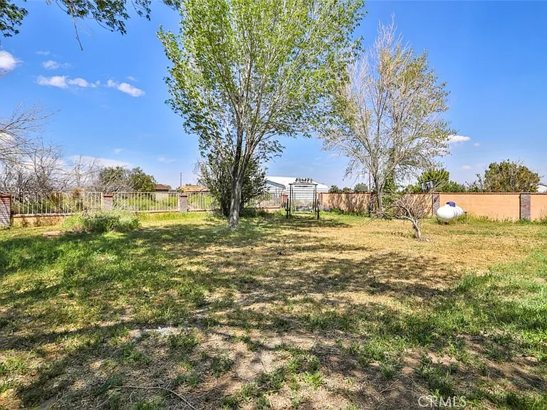 7033 W Avenue A2 — Photo 43