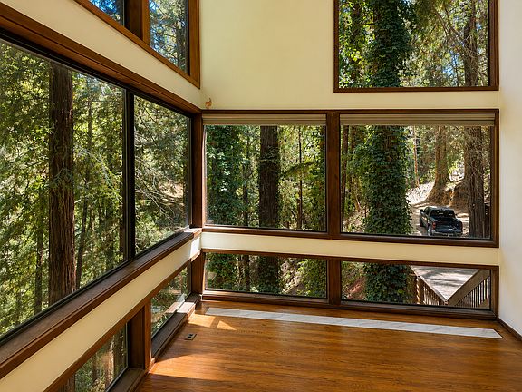 5th image of 4516 Dry Creek Rd #A