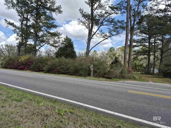 43156 Pine Grove Rd, Bay Minette, AL 36507