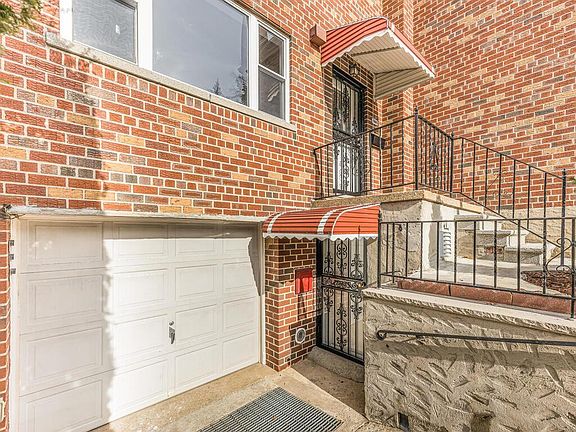 2nd image of 5803 Mosholu Ave