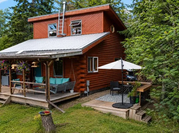 30 S Mountainview Rd, Clearwater County, AB T0M 0C0