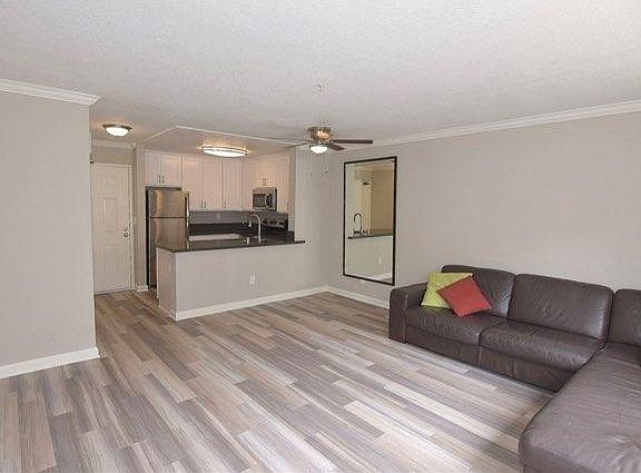2nd image of 3550 Lebon Dr Unit 6122