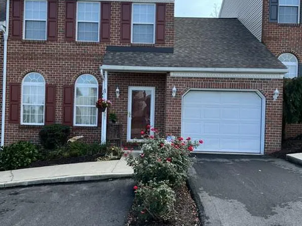 205 Barrington Dr, Reading, PA 19607