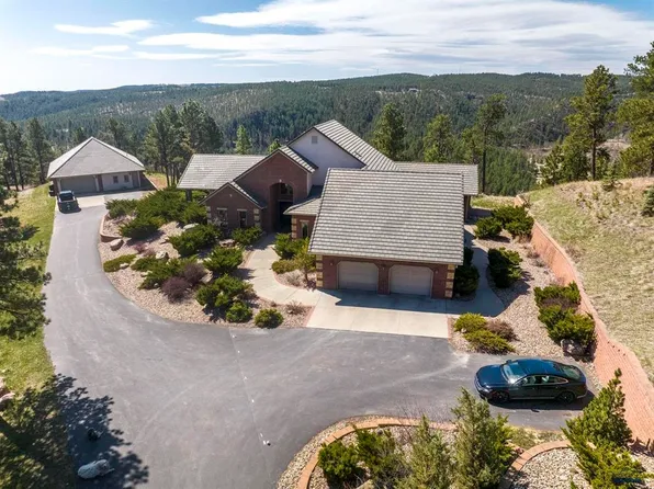 8550 Countryside Blvd, Rapid City, SD 57702