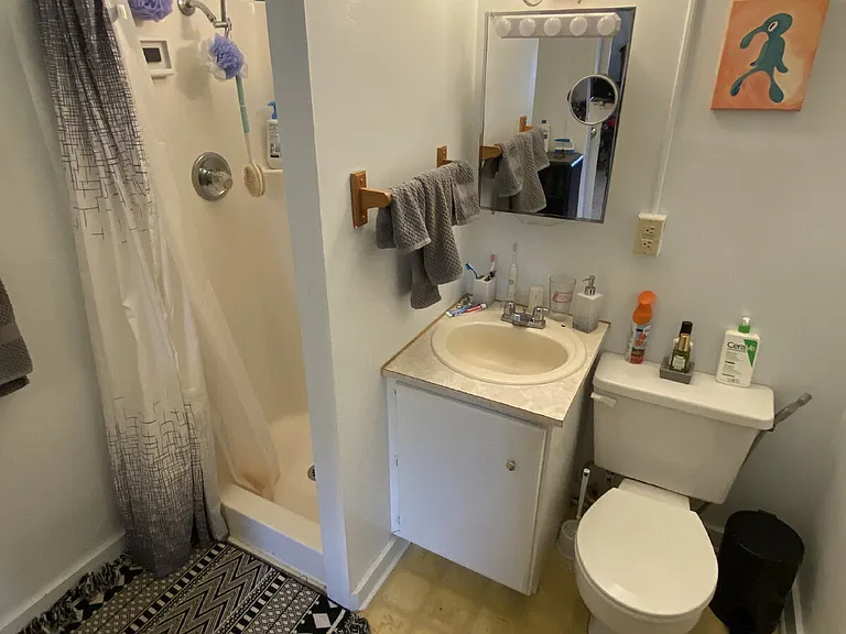 2200 J St #4 — Photo 12