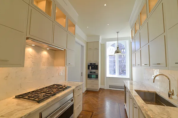 Sold by Carol E Levy | media 2