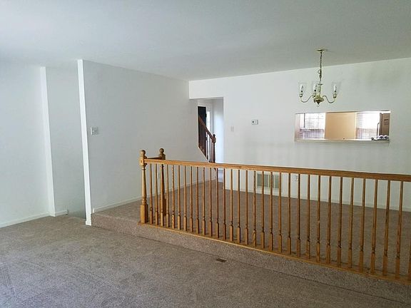 3rd image of 1829 Still Pond Way