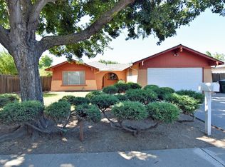 1432 Coffee Villa Dr, Modesto, CA