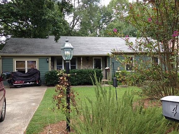 2nd image of 410 Poplar Glen Ct