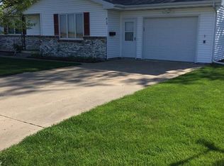 413 N Taylor St, Monroe, IA 50170